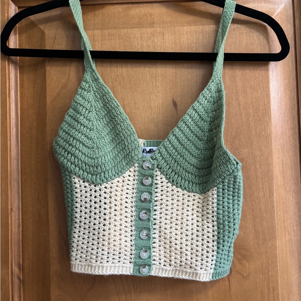 Verge Girl Green and White Buttoned Crop Camisole